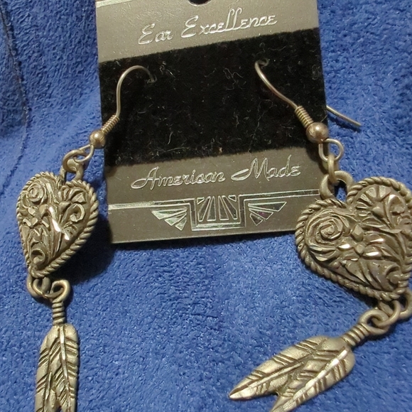 Earrings Pewter Hearts w/Feathers American Made New W/Tags - Picture 5 of 15